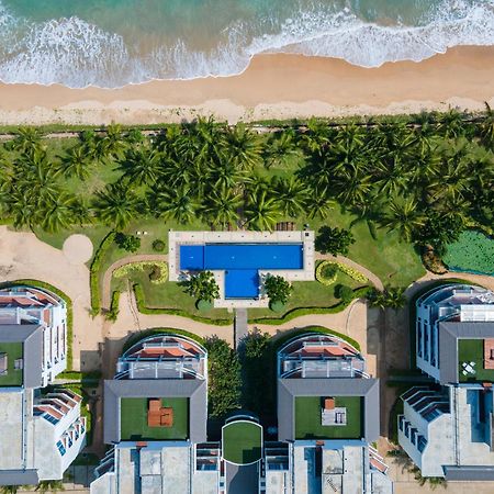 Oceanfront Condominium - Нілавелі Екстер'єр фото